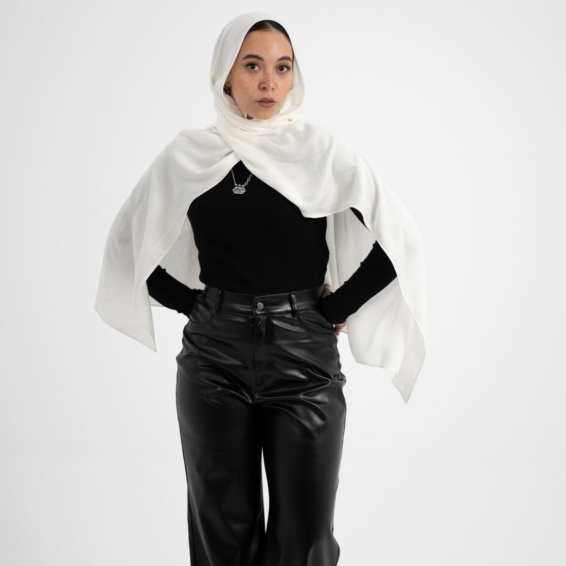 OFF White Elegance