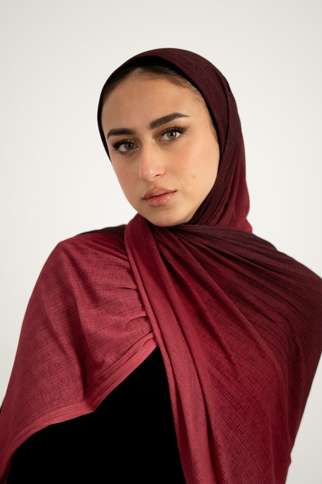 Kuwaiti Degrade Burgandy